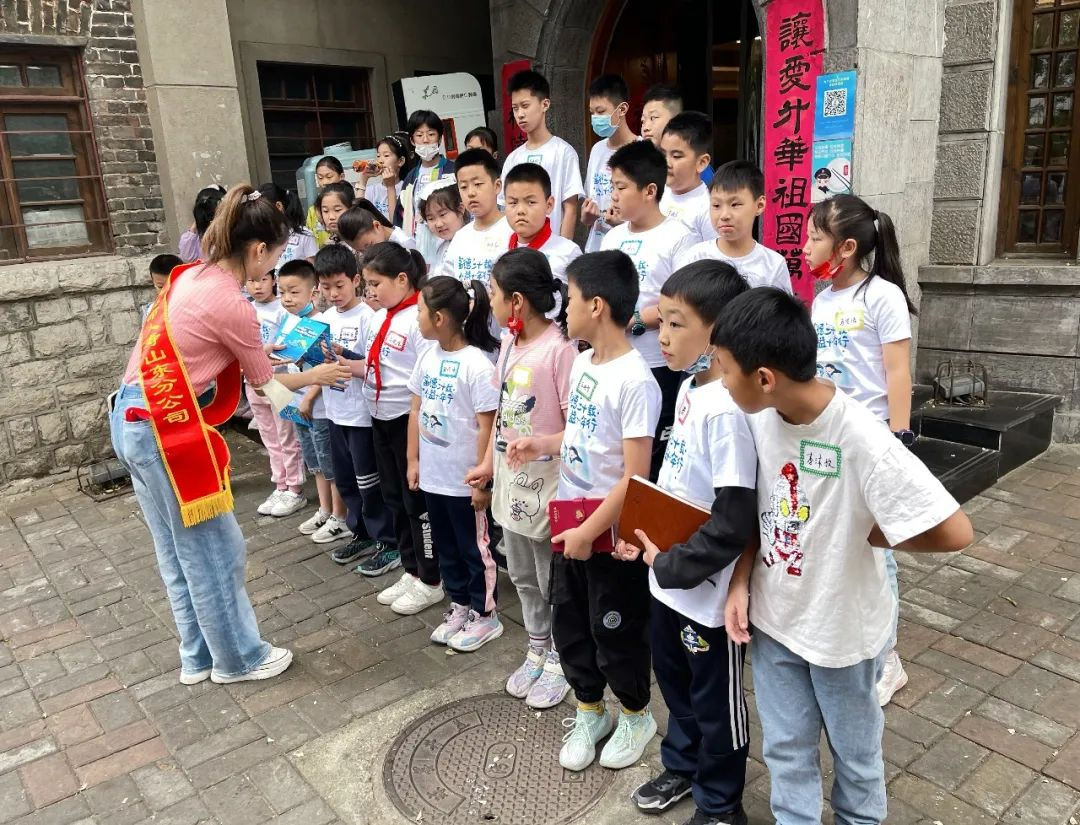 富德生命人寿山东分公司深入济南老商埠商圈开展金融知识普及宣传活动