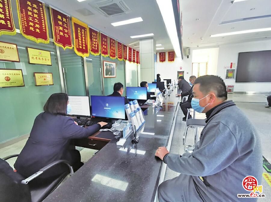 济南市外来务工人员（农民工）综合服务中心：服务农民工 当好“娘家人”