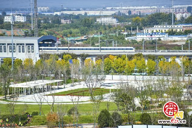 济南这里新建中央公园就在地铁2号线旁