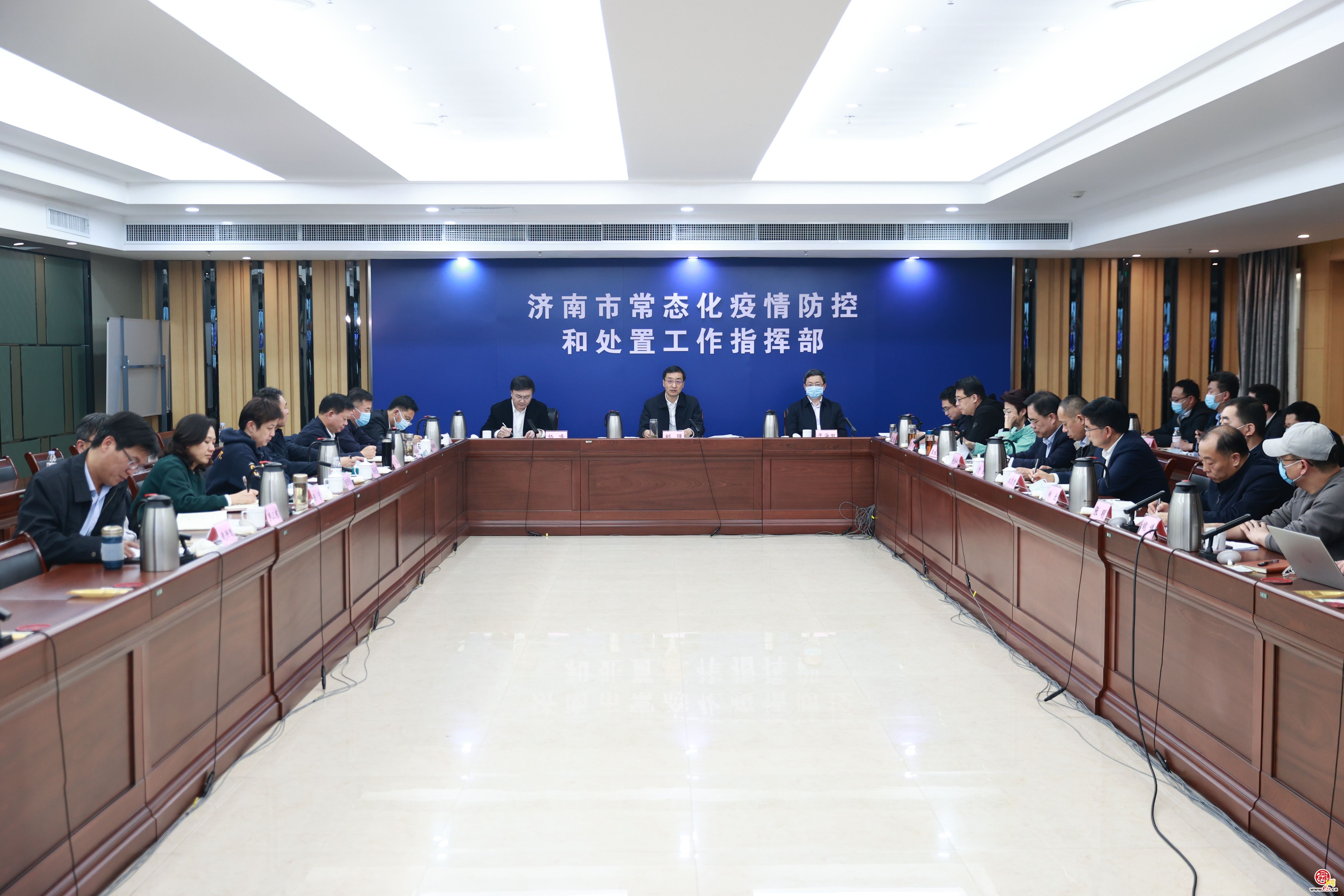 刘强：严格落实防控措施 织密筑牢防控防线