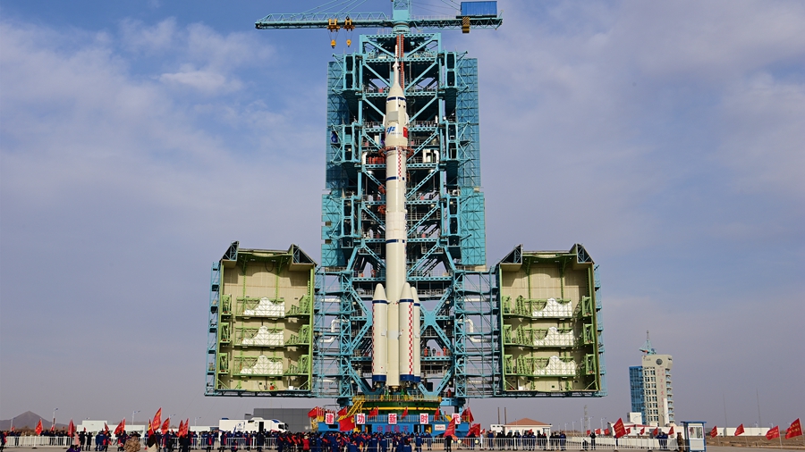 Китай готовится к запуску пилотируемого космического корабля 