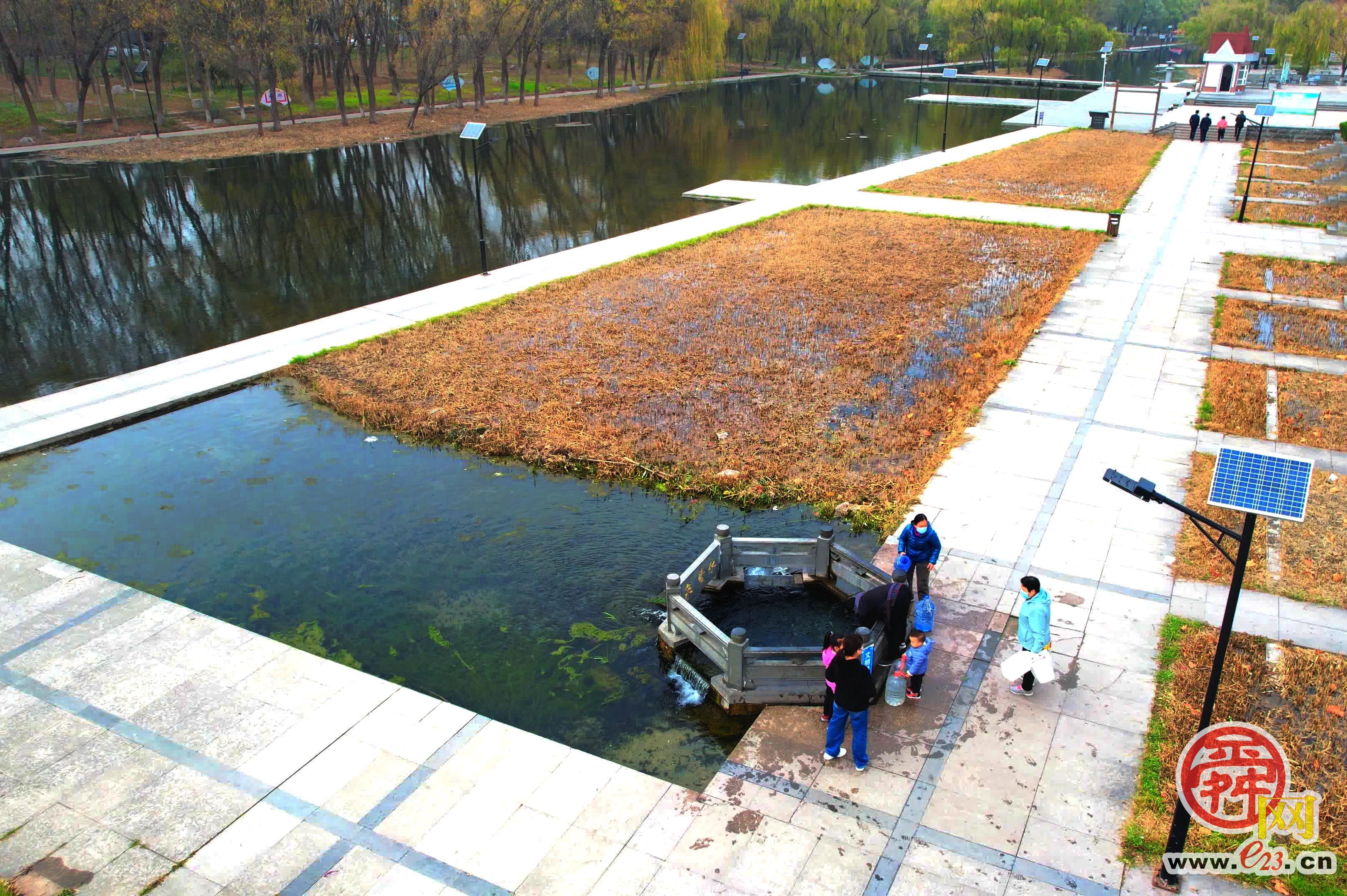 伏鳌泉：清泉上涌 澄澈甘洌