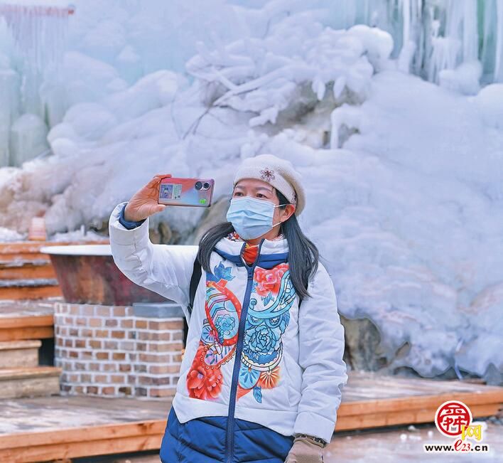 飞瀑冰封！济南版“冰雪奇缘”