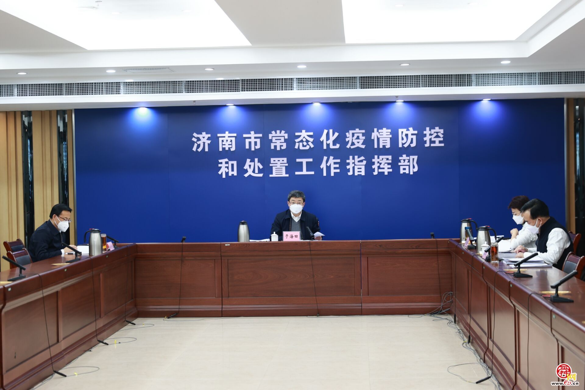 于海田主持召开市政府常务会议 研究《政府工作报告》起草等事项