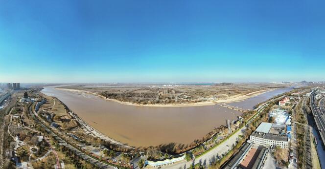 Le premier écoulement actuel de cette année dans la section Jinan de la rivière jaune
