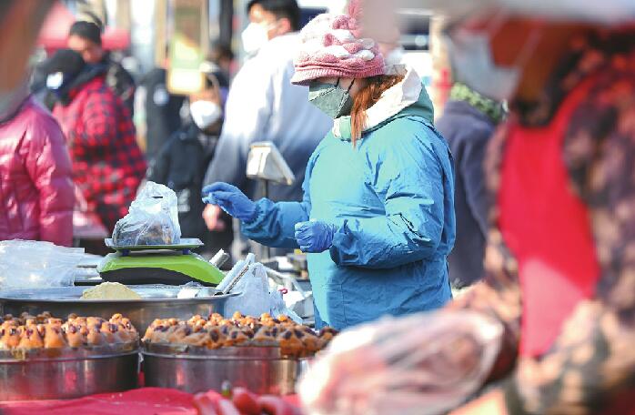 赶年集 寻年味儿