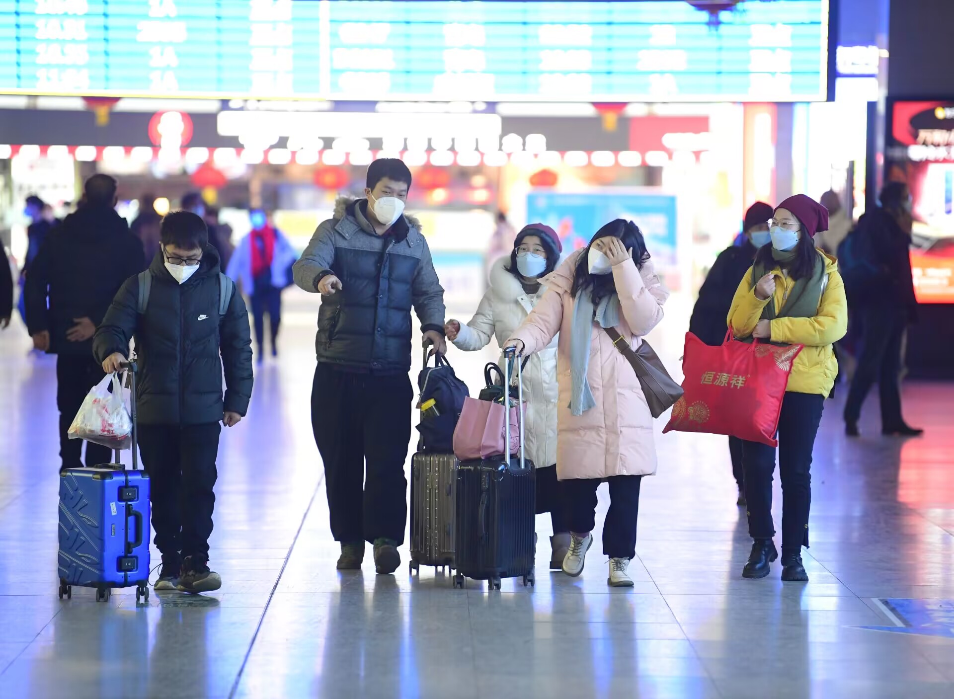 铁路春运1月7日启动，国铁济南局预计发送旅客同比增长10.3%