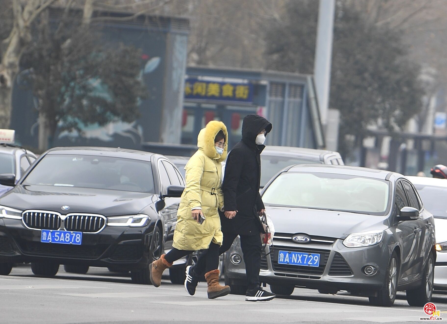 农历新年首个寒潮来袭，最低温跌破两位数