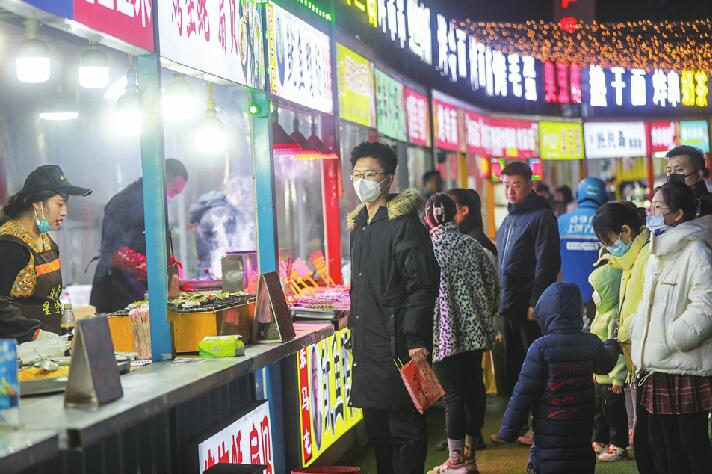 济南东部最大集装箱夜市复工