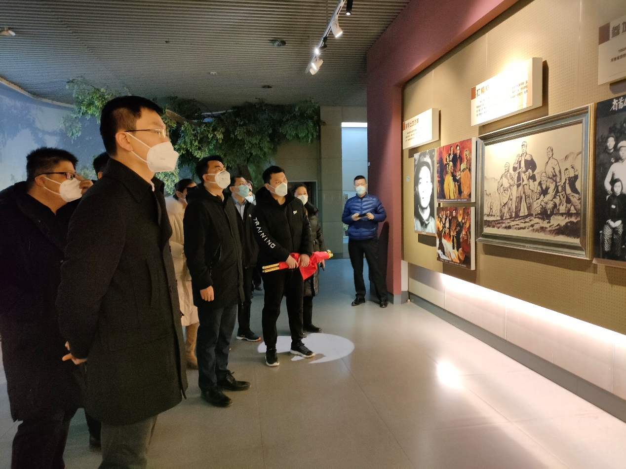 山东平安产险:菏泽中支到焦裕禄纪念馆参观学习