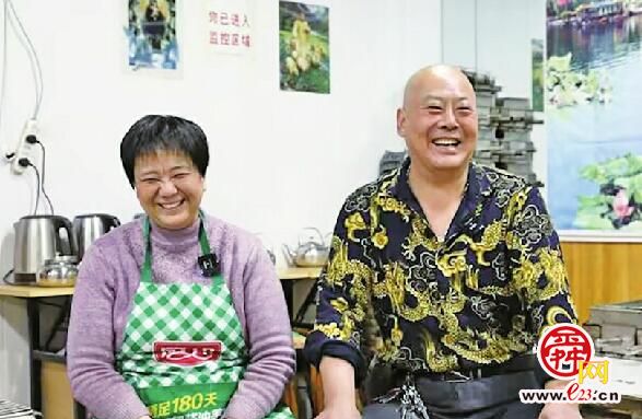 烧烤味回来了！23年夫妻烧烤店回归蒸蒸日上的生活