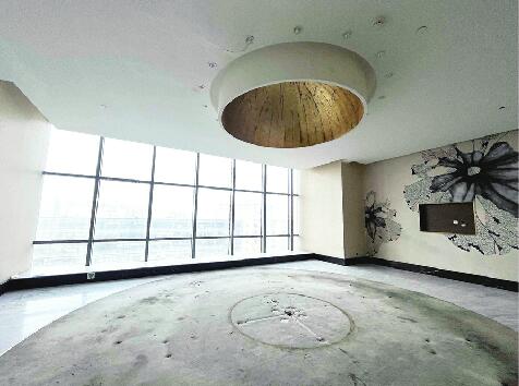 “俏江南”在全国多个城市闭店 记者探访发现，其在济南的分店也处于注销状态