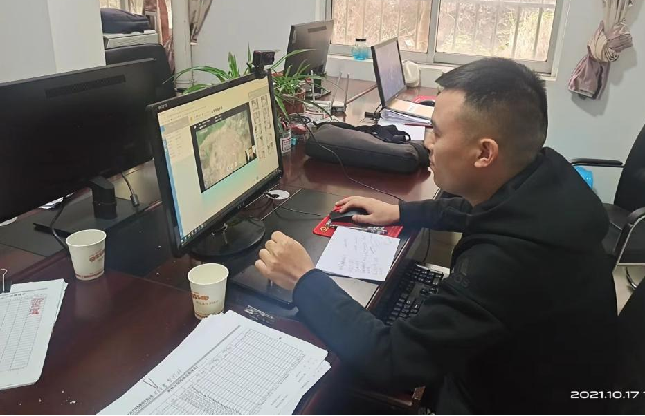 让阳光温暖脚下热土