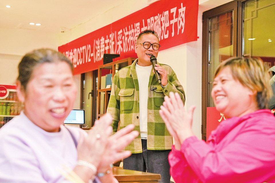 首个香港入境旅游团盛赞：“济南人太热情了，一定会再来！”