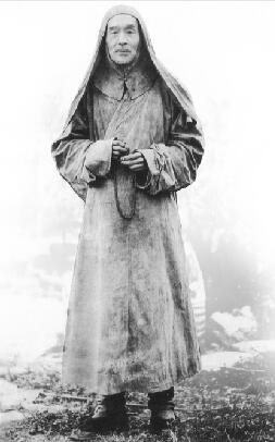 汪兆骞笔下的李叔同：长亭古道边的云水高僧