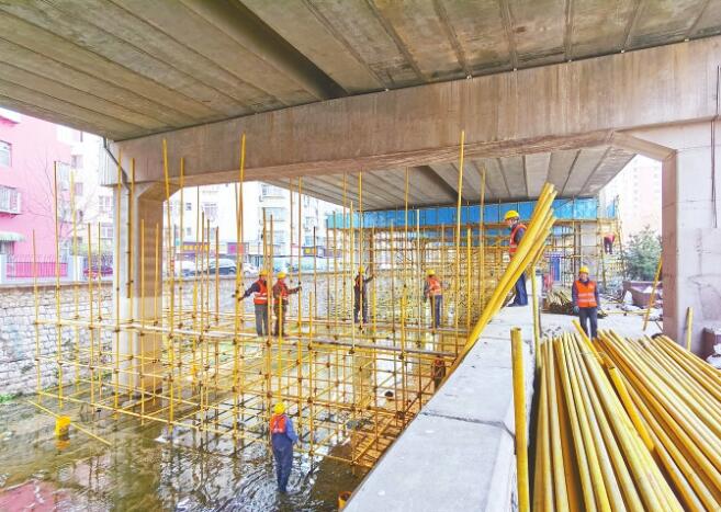 Jinan Shunhe viaduc commence la révision