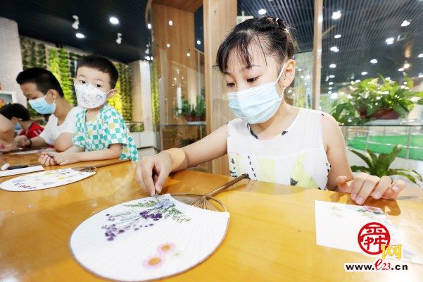 解锁带娃新方式!济南将遴选14处公办园提供托幼一体化试点服务