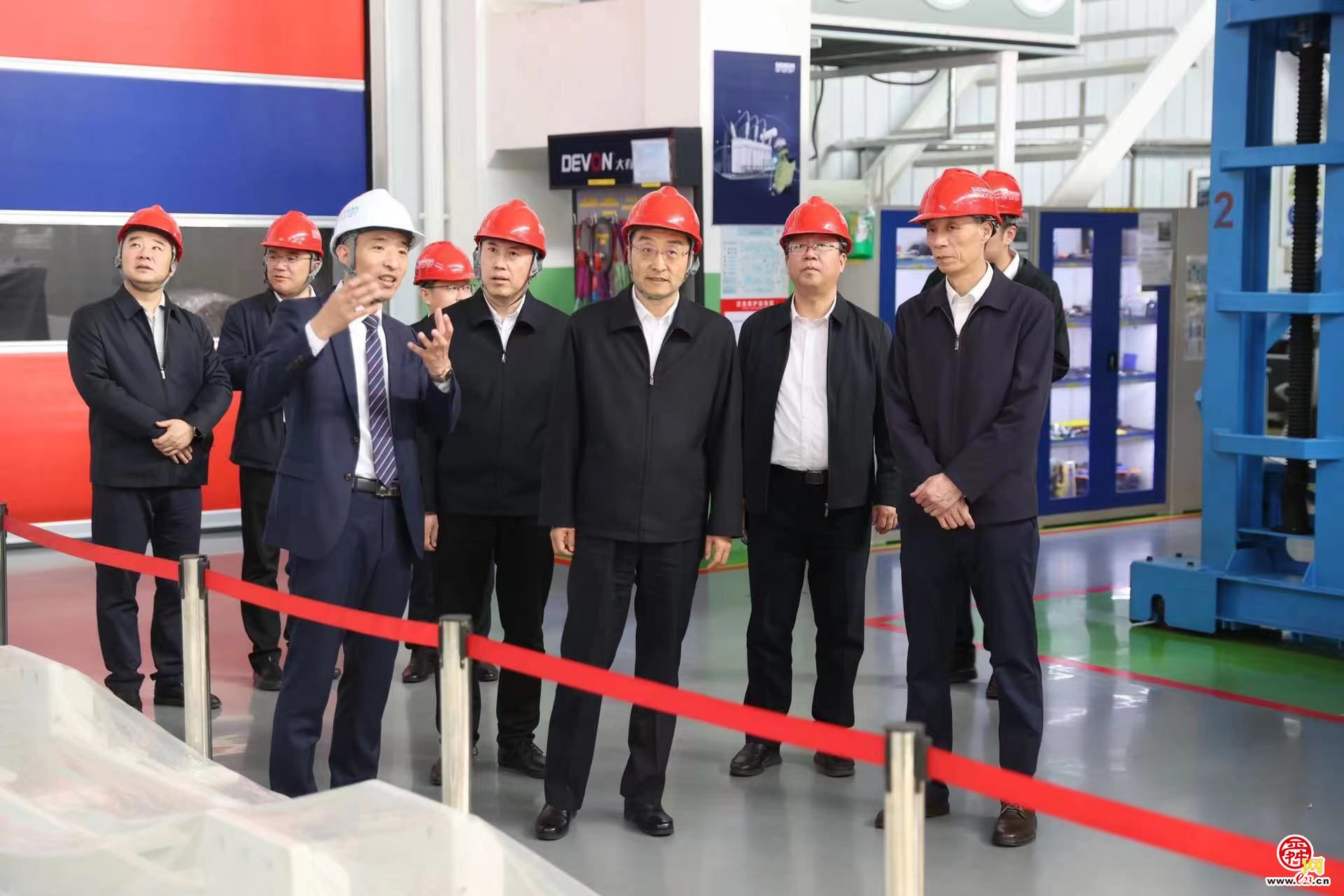 刘强到市中区调研时强调：坚持稳中求进加快高质量发展 为强省会建设作出更大贡献