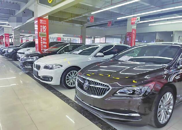 新车价格战对二手车市场影响几何？记者探访发现，车商收车避开降价车型，部分车型让利优惠
