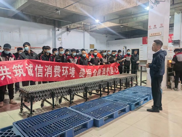 平安山东产险德州中支：走进快递小哥 服务新市民群体