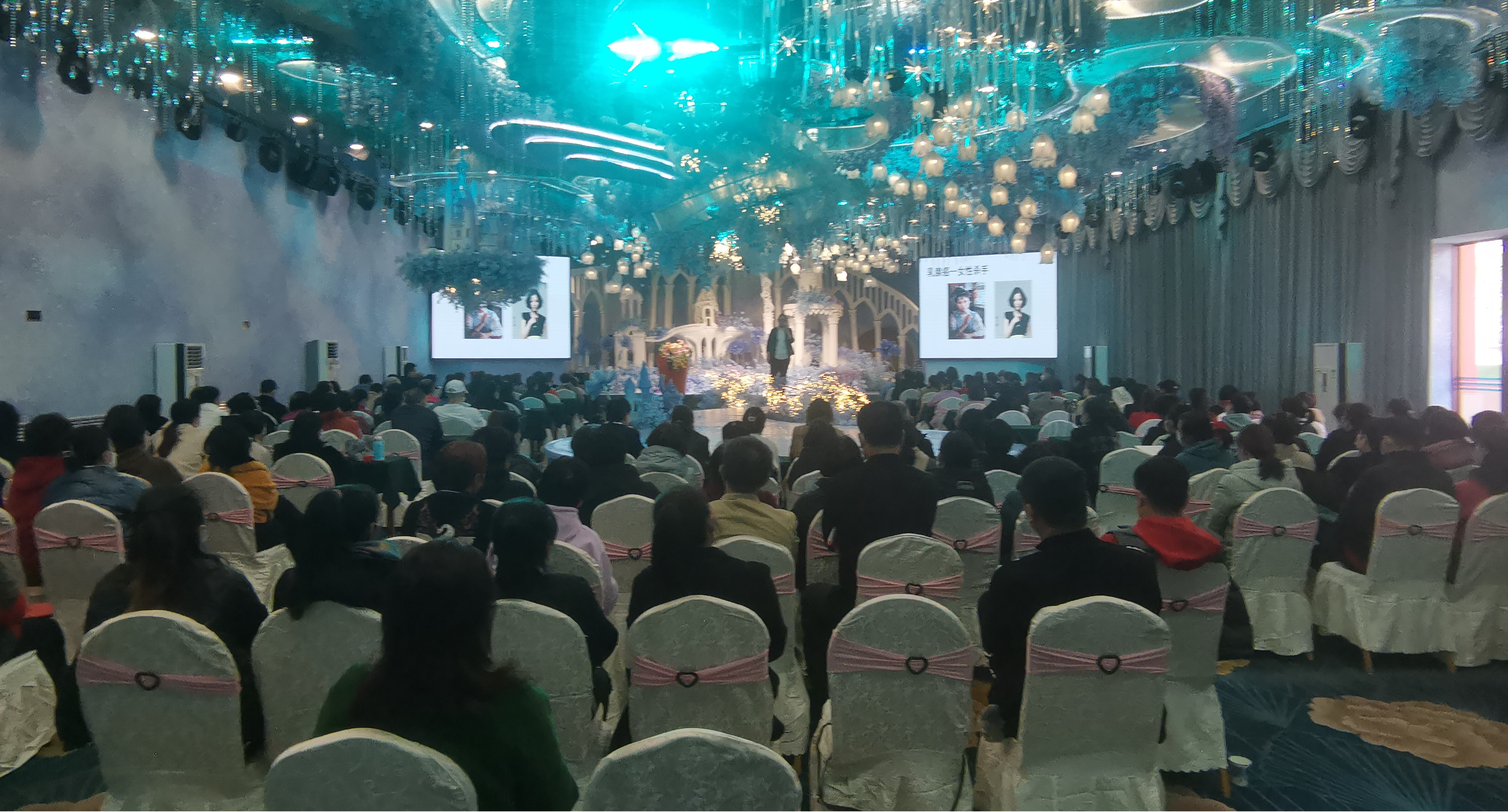 太平人寿淄博中支举办 “健康大讲堂——医眼看重疾”客服活动