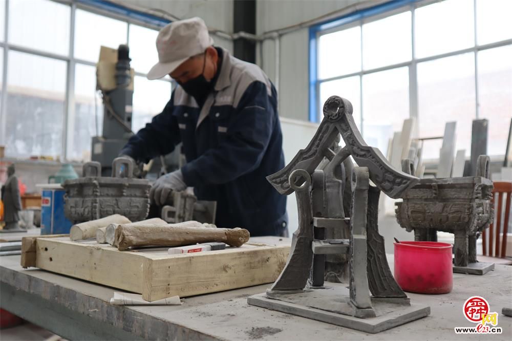 融媒·见证｜废石料变身新材料，破解土遗址保护难题——我给文物穿“盔甲”