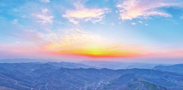 济南：花香醉人满城春