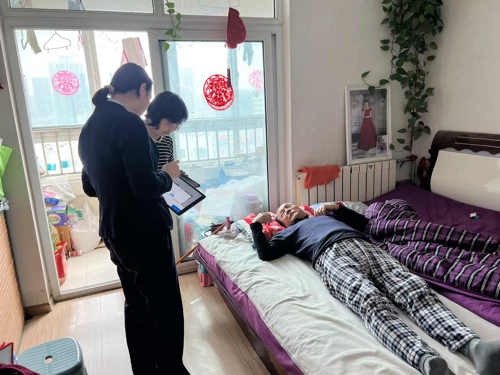 贴心服务,民生银行济南西城支行为老年客户开启便捷上门服务通道