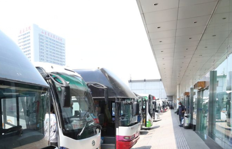 明起旅游流、探亲流、学生流叠加 济南汽车总站省内所有线路均热