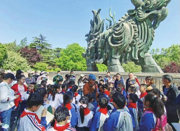 五一小长假济南22家景区共纳客262.6万人次 天下第一泉风景区冲上全国第七