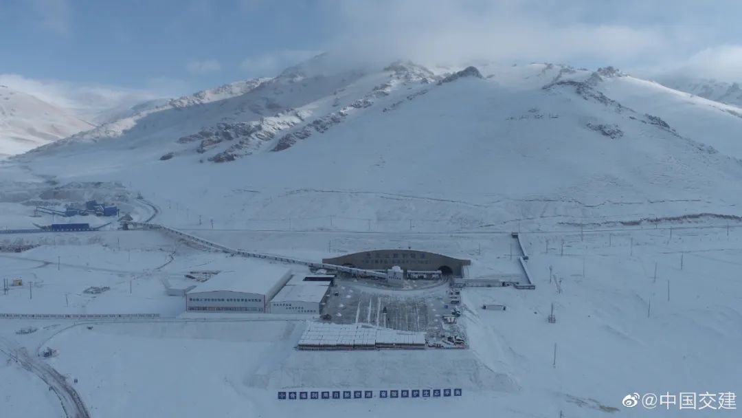 “挖呀挖呀挖”太上头！！！国家队出手→