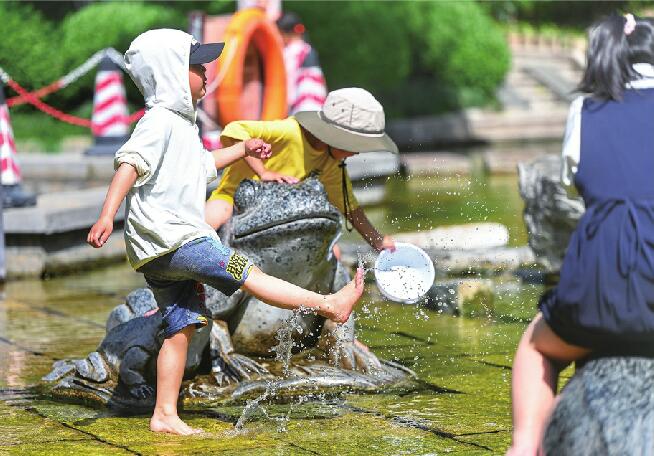 36.5℃！今年济南首个高温日近十年来最早一次 昨天真热 今天继续