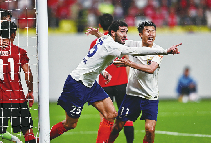 泰山队主场迎战深圳队 重回主场，剑指三分