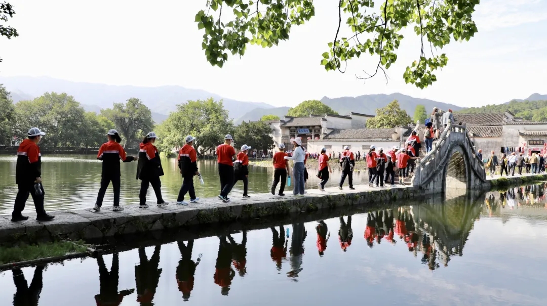 古风聚徽韵 薪火传百年——济南市南上山街小学2018级“寻根溯源”研学旅行（一）