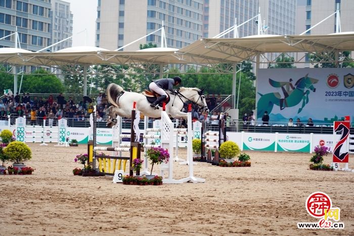“鲁能杯”2023年中国马术场地障碍冠军杯赛开赛