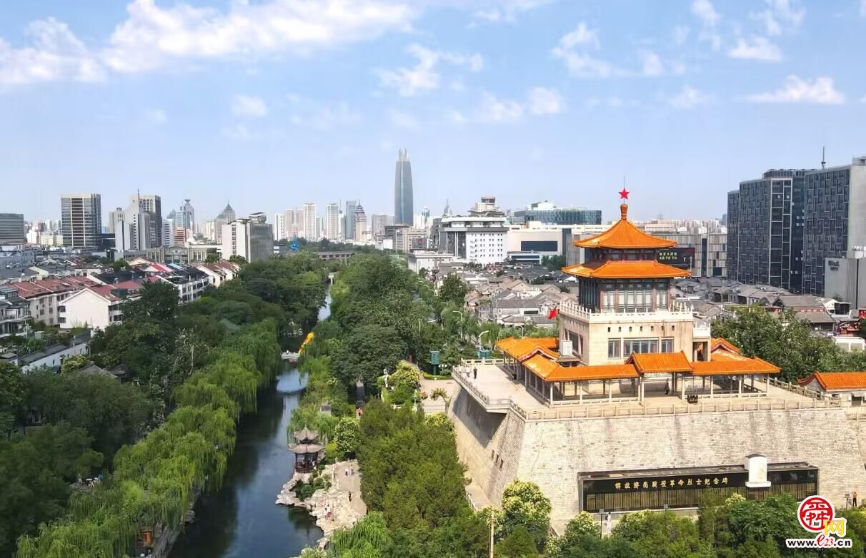 美爆了!泉城迎来“治愈系”蓝天白云