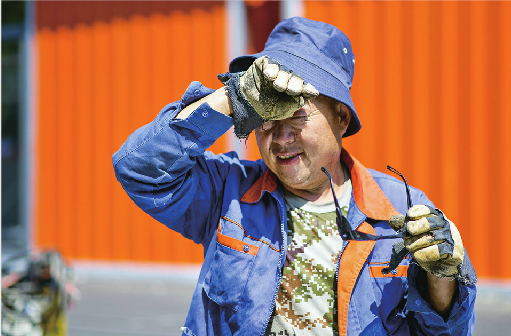 气温“奔四”，济南热“红”了！高温“橙警”升为“红警”，本轮高温为何如此猛烈？