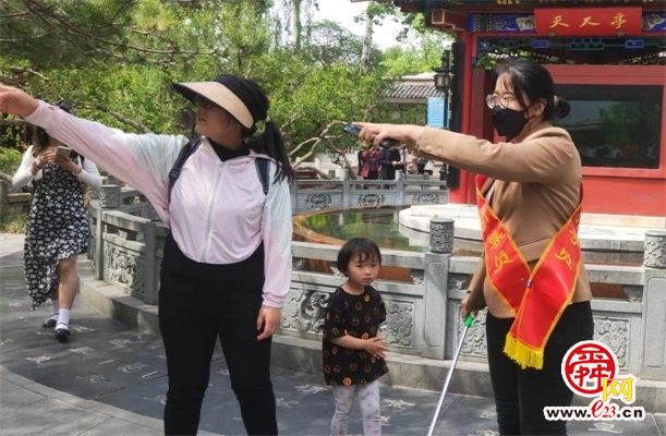 扬“为民服务”旗帜 答“造福于民”考卷 济南持续推进“亮身份、树形象、作贡献、助发展”活动