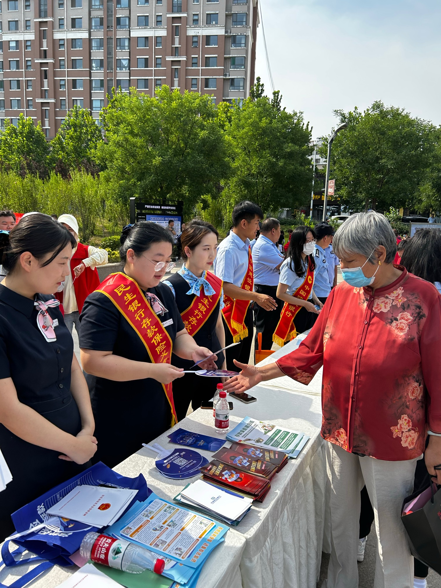 中国民生银行章丘支行开展反赌反诈系列宣传活动