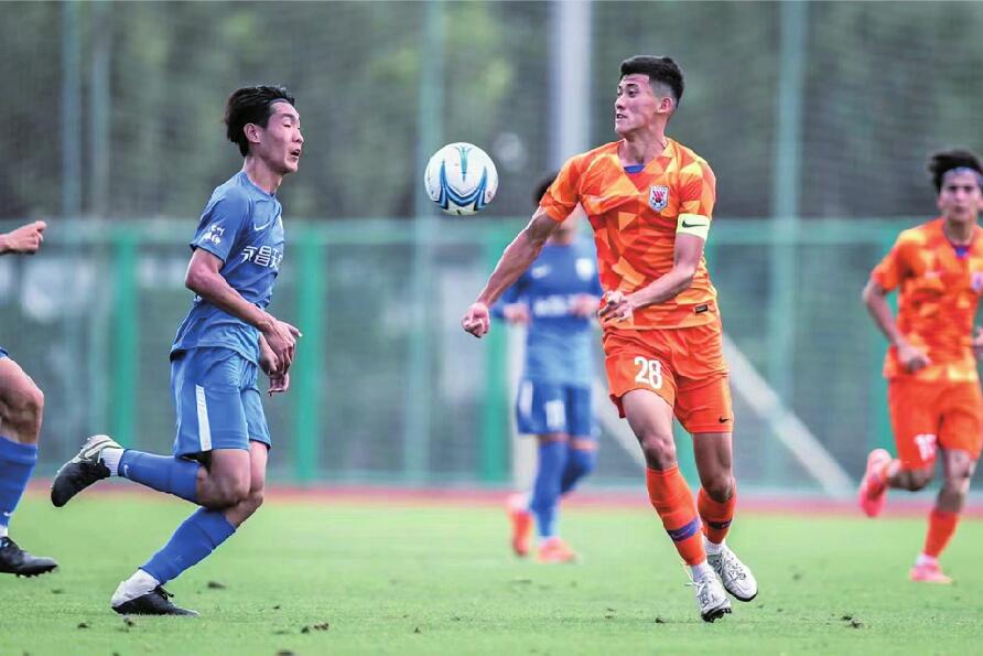 泰山小将足协杯赛场闪光 每一朵花都有自己的春天