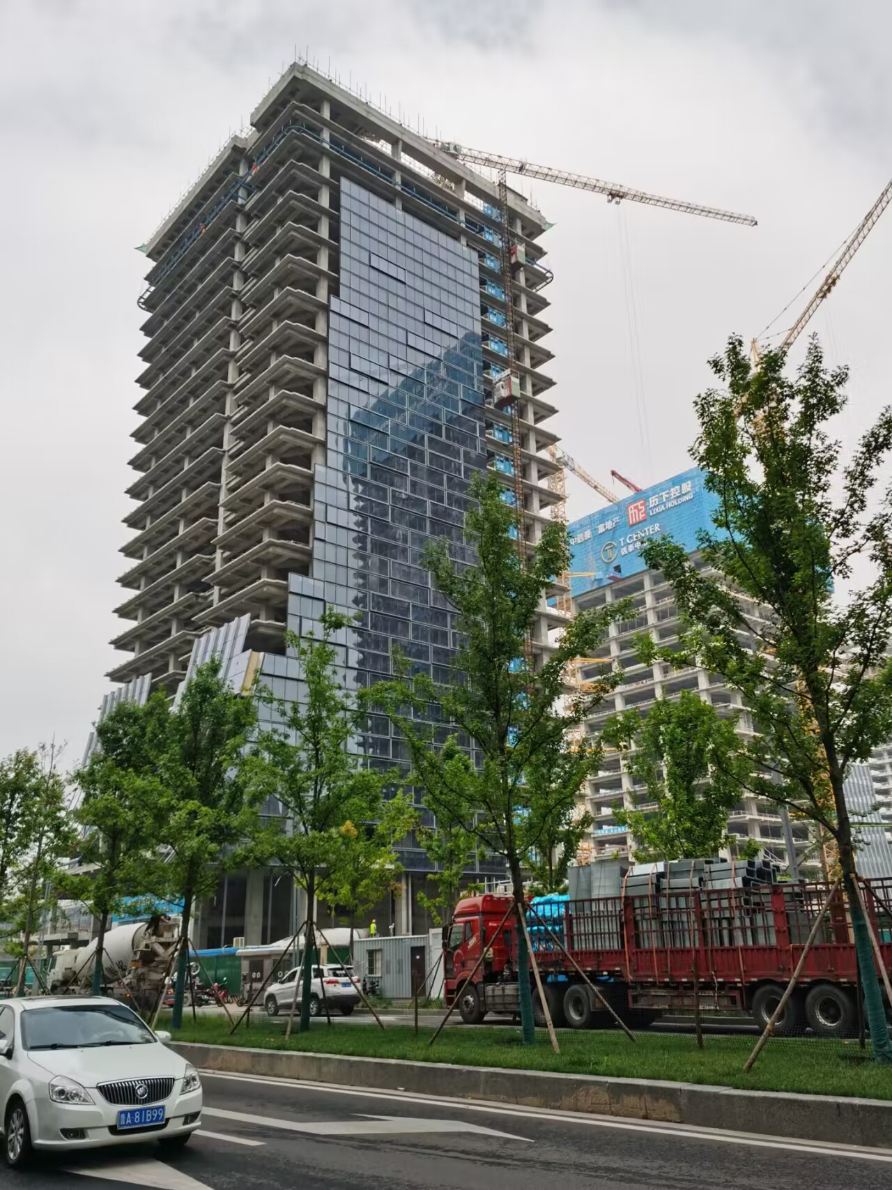 济南中央商务区“第三高”建设有序推进