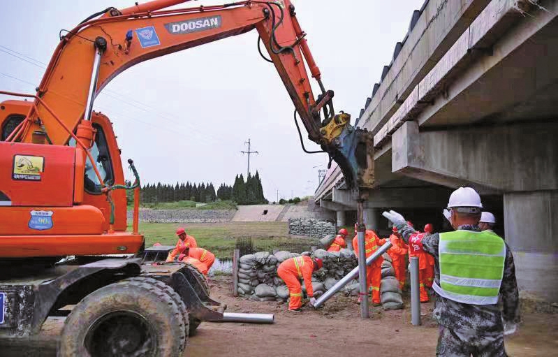 未雨绸缪，打好防汛“主动仗”