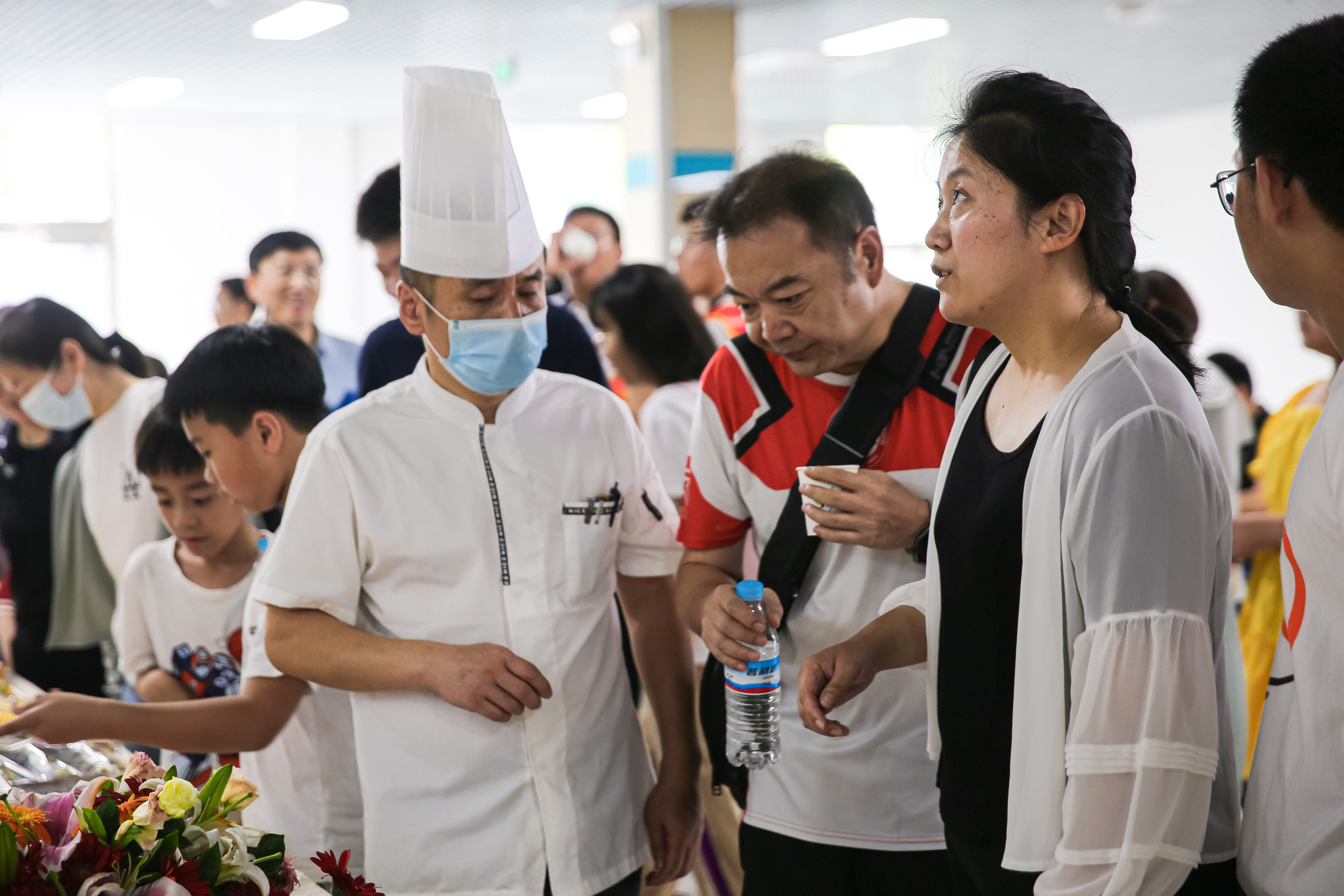 “40人小班化”特色办学备受关注！——山东师大附中幸福柳分校举行校园开放日活动