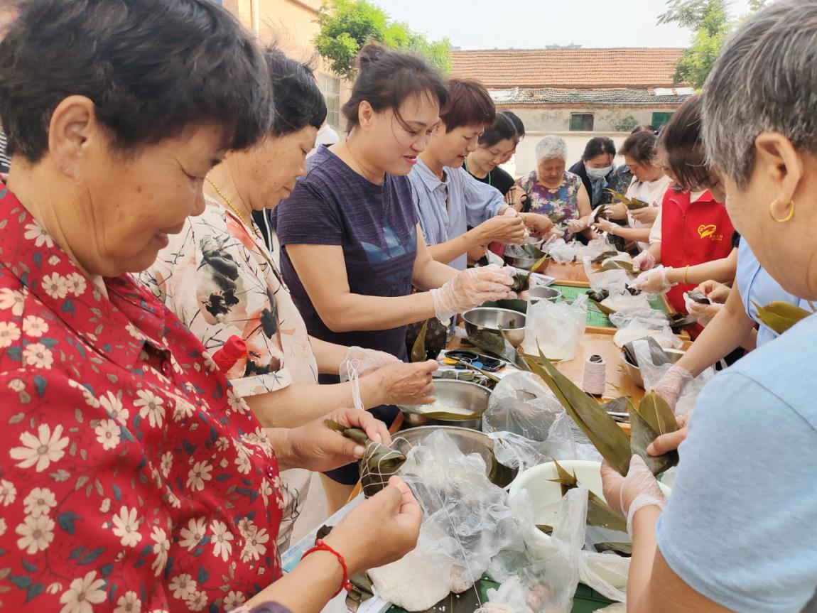 中国民生银行济宁分行积极举办“浓情端午 情暖民生”普及金融知识宣传活动