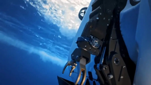 欧米茄海洋宇宙Ultra Deep 6000米专业潜水表！