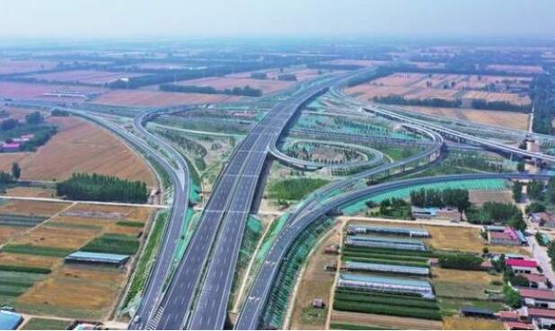 La ligne complète du grand anneau occidental de Jinan a été ouverte à la circulation