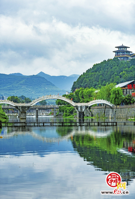 济南今天白天小雨，周六开唱“小晴歌”