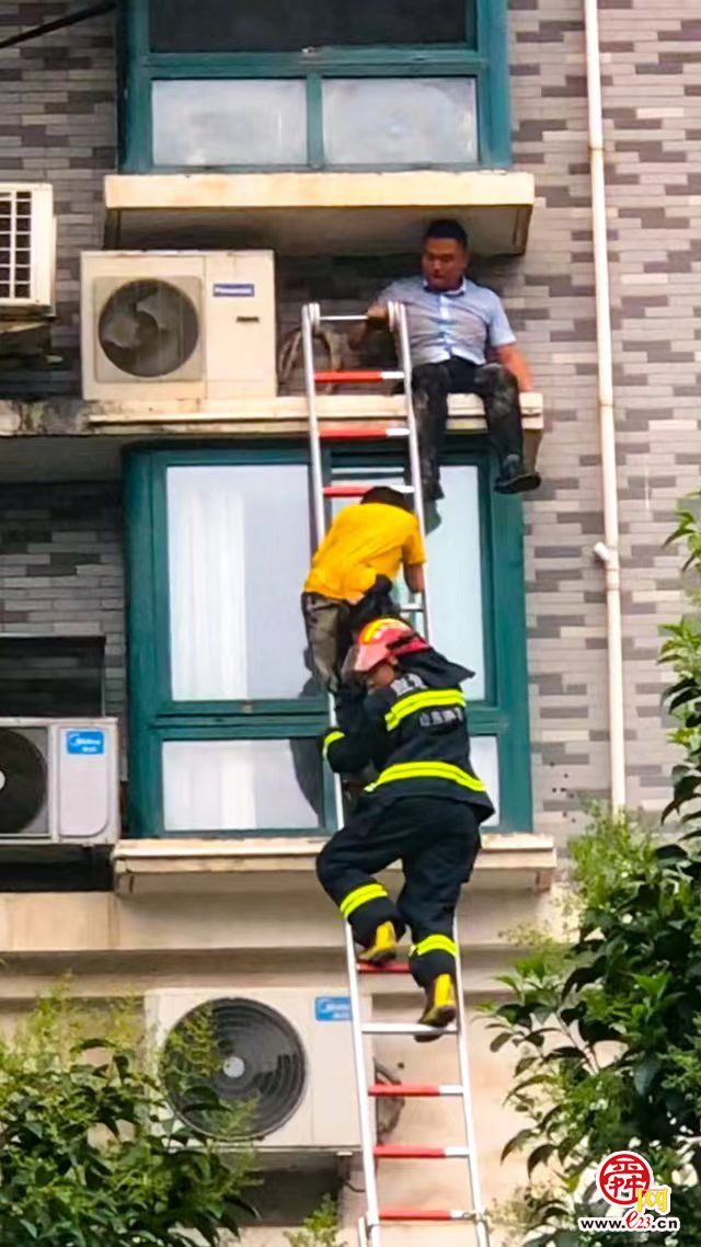 平凡如许 浴火点亮