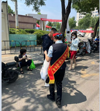 民生银行济南西城支行开展2023年金融知识万里行宣传活动
