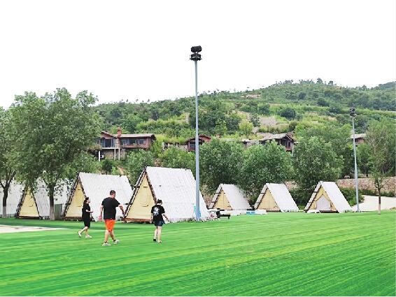 炎炎夏日去南山 南山南有大高尖